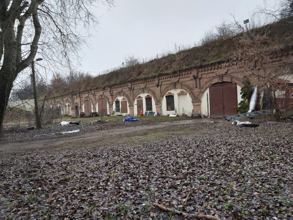 Fort V Włochy: A Russian-Period Artillery Fort in Warsaw 2 Fort V Włochy