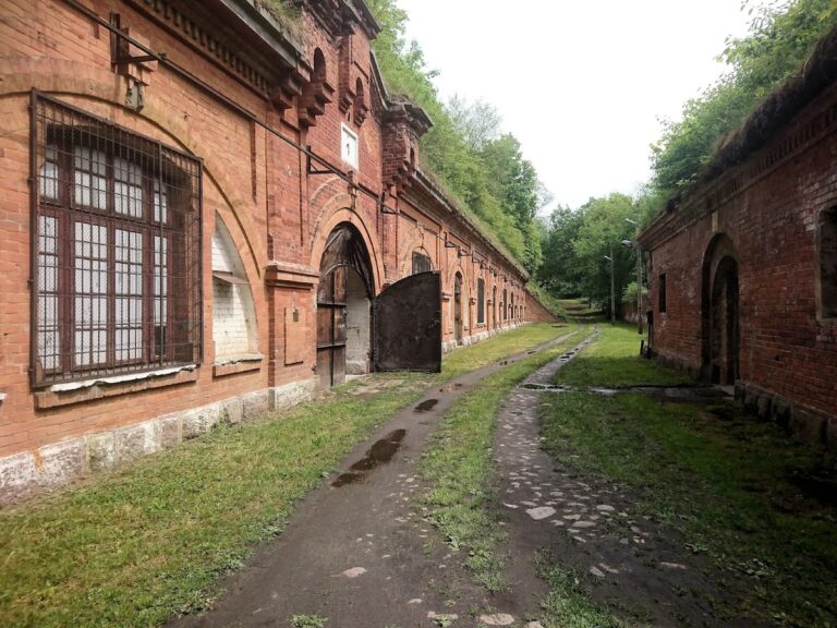 Fort III of the Modlin Fortress: A Polish Defensive Fort and Prison