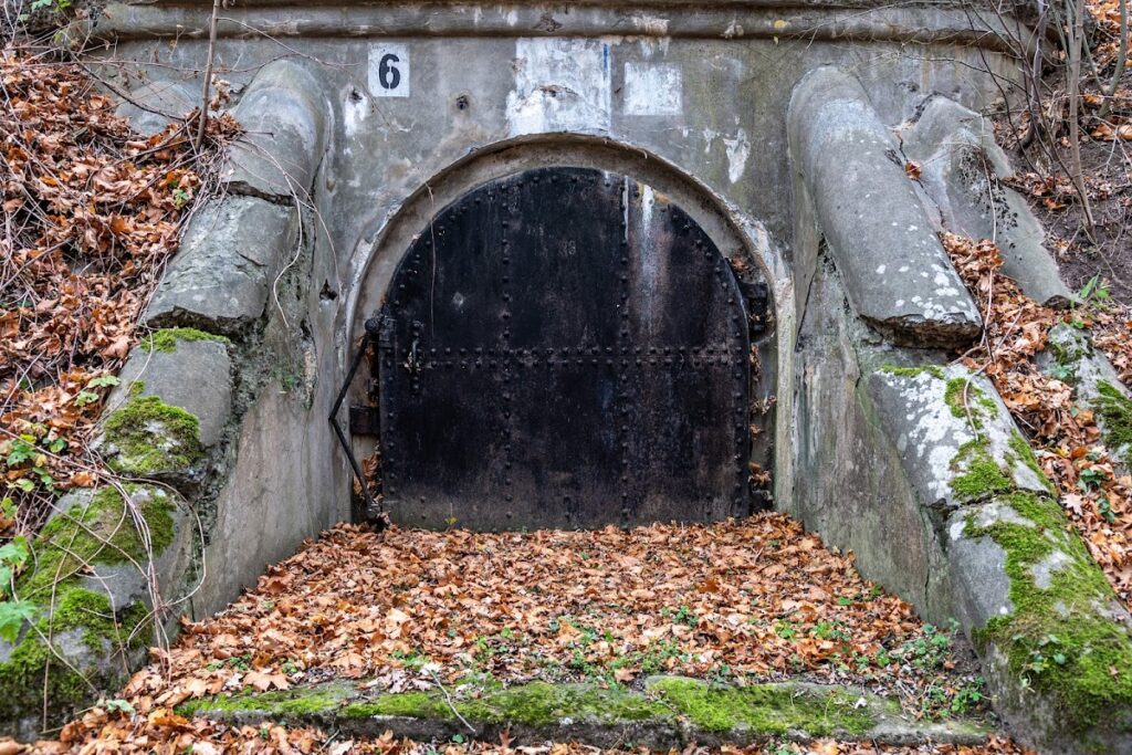 Fort III of the Modlin Fortress: A Polish Defensive Fort and Prison 3 Fort III of the Modlin Fortress