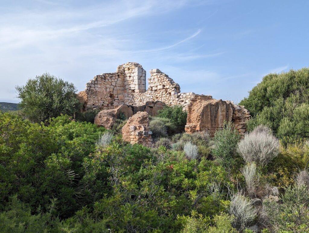 Albalat Castle: A Medieval Defensive Fortress in Spain 2 Albalat Castle