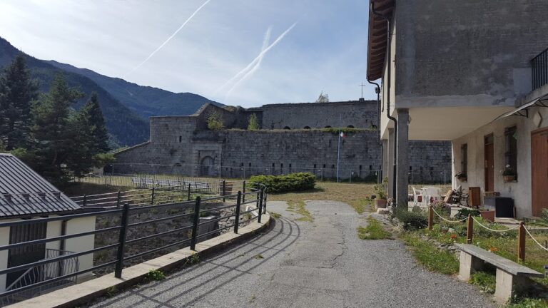 Forte Fenil: An Italian Support Fort in Val di Susa