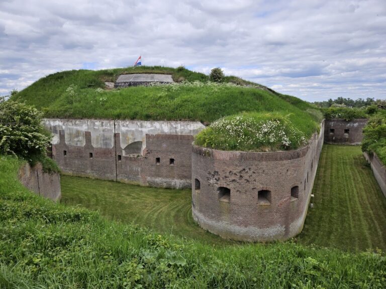 Fort Pannerden: A Dutch Blocking Fort on the New Dutch Waterline