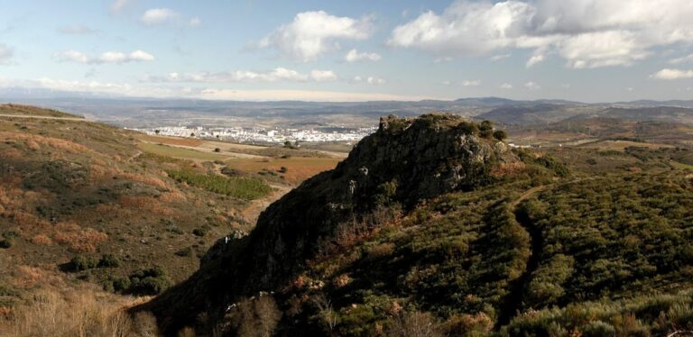 Castle of Rebordãos: 13th-century Border Fortress in Portugal