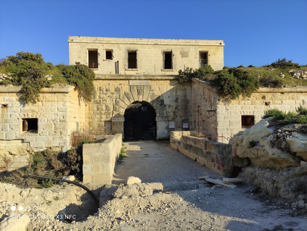 Fort Delimara: A British Coastal-Defence Fort in Malta 3 Fort Delimara