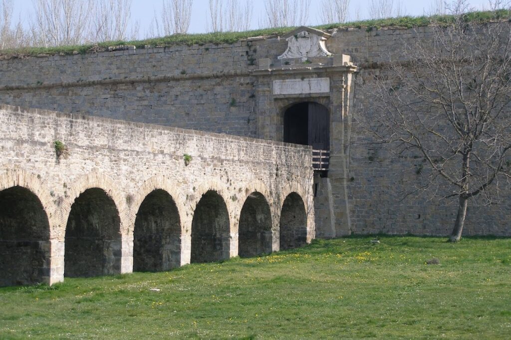 Citadel of Pamplona: A Renaissance Military Fortification in Spain 2 Citadel of Pamplona