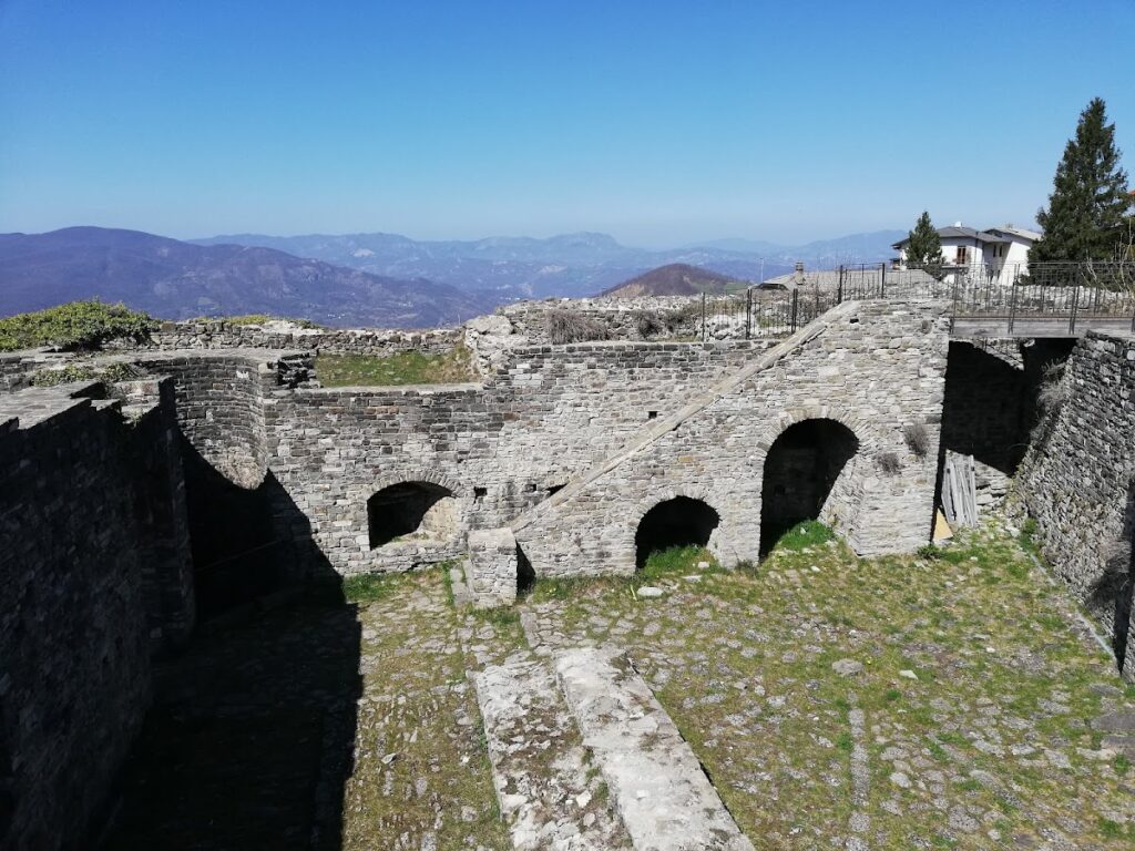 Castle of Berceto: A Medieval Fortress in Italy 2 Castle of Berceto