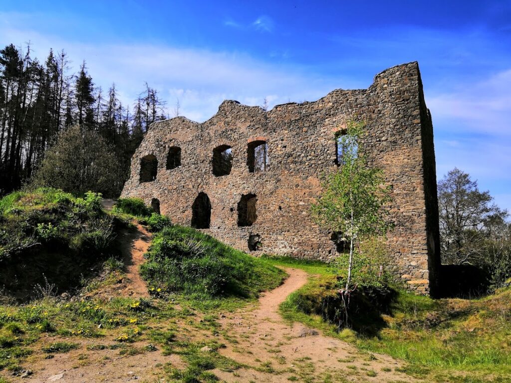 Rokštejn Castle: A Medieval Gothic Stronghold in Czechia 2 Rokštejn Castle