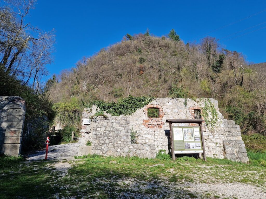 Forte di Monte Ercole: An Italian Frontier Fortification at Gemona del Friuli 3 Forte di Monte Ercole