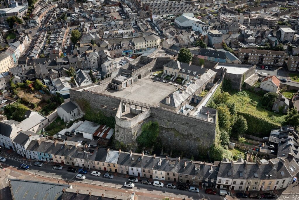 Elizabeth Fort: A Star Fort and Military Stronghold in Cork 2 Elizabeth Fort