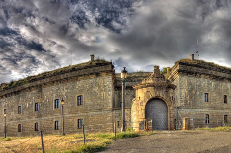 Fort Rapitán: A Nineteenth-Century Artillery Fort in Jaca