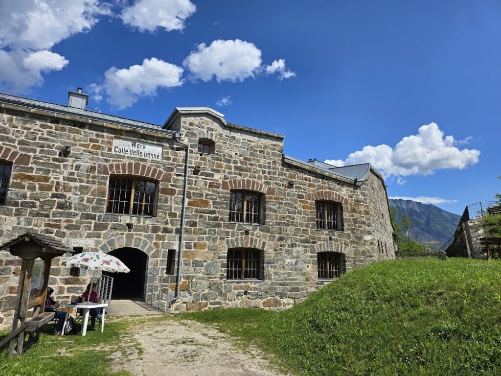 Forte Colle delle Benne: An Austro-Hungarian Fortification in Italy 1 Forte Colle delle Benne