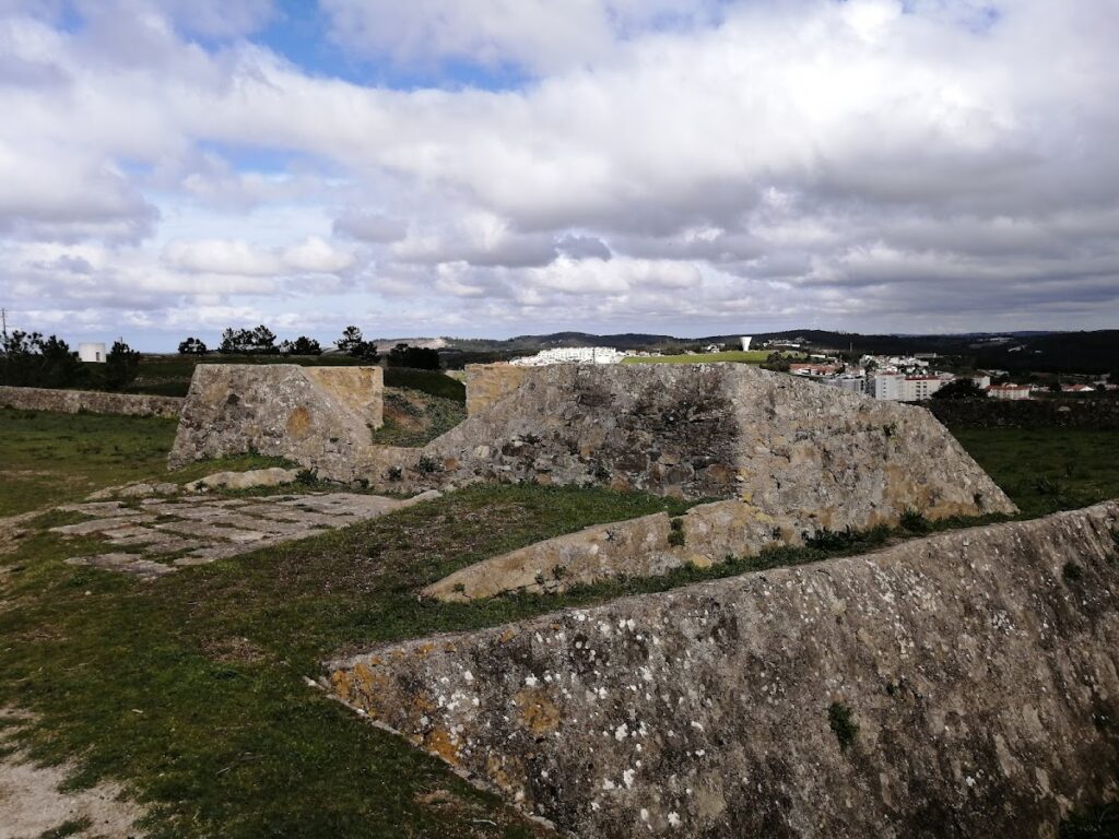 São Vicente Chapel and Fort: A Fortress of the Lines of Torres Vedras 2 Capela e Forte de São Vicente