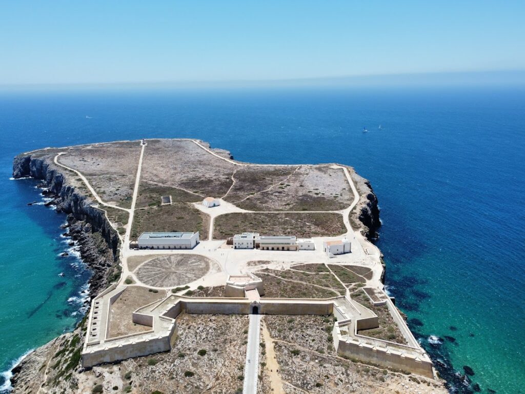 Fortaleza de Sagres: A Portuguese Coastal Fortress in the Algarve 2 Fortaleza de Sagres