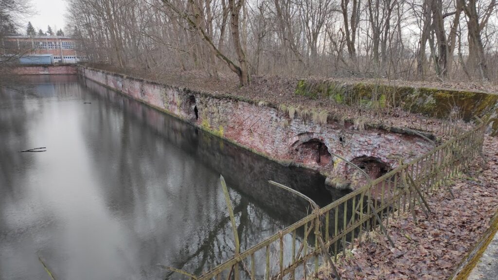 Fort VII in Kaliningrad: A Principal Fort of the Königsberg Fortress 2 Fort VII in Kaliningrad