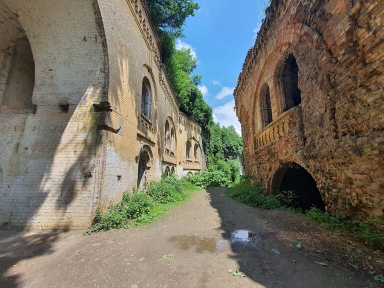 Tarakanivskiy Fort: A Russian Imperial Frontier Fortress in Ukraine