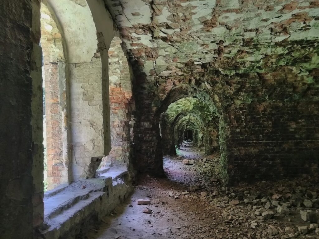 Tarakanivskiy Fort: A Russian Imperial Frontier Fortress in Ukraine 3 Tarakanivskiy Fort