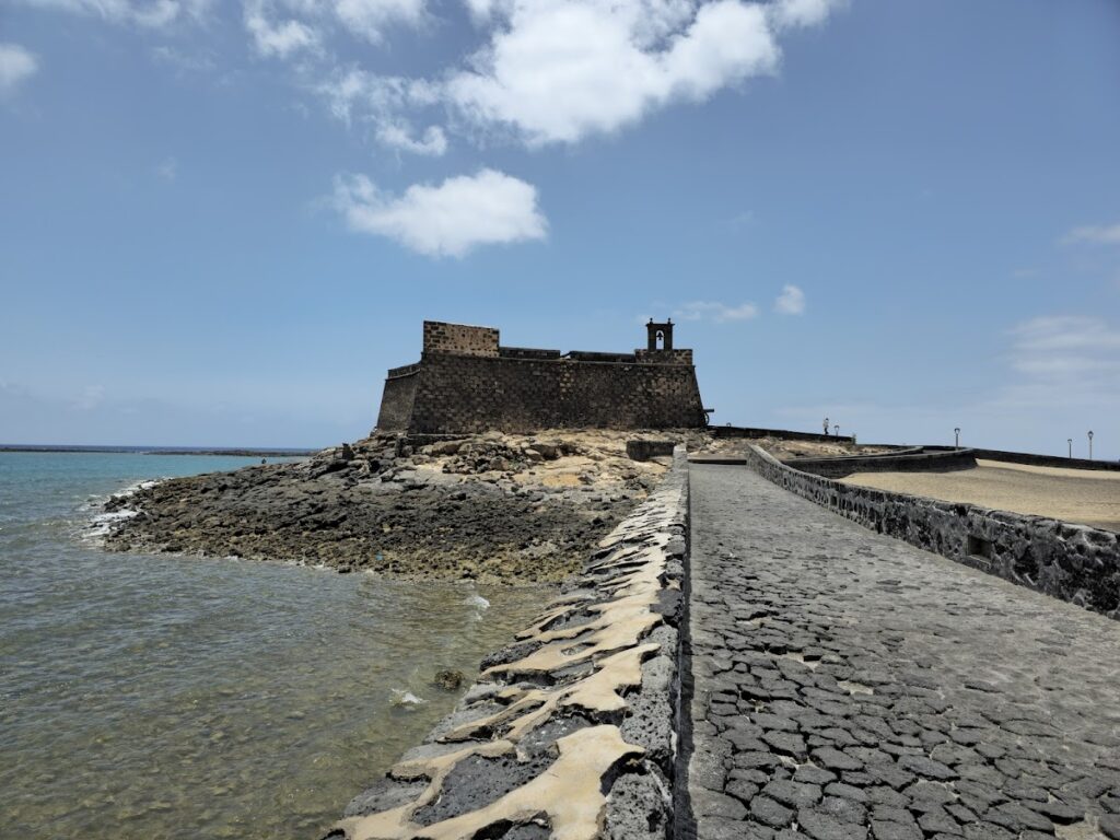 Castillo de San Gabriel: A Historic Fortress in Arrecife, Lanzarote 1 Castillo de San Gabriel