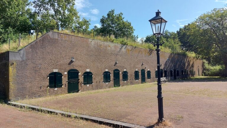 Fort Blauwkapel: A New Dutch Waterline Fort near Utrecht