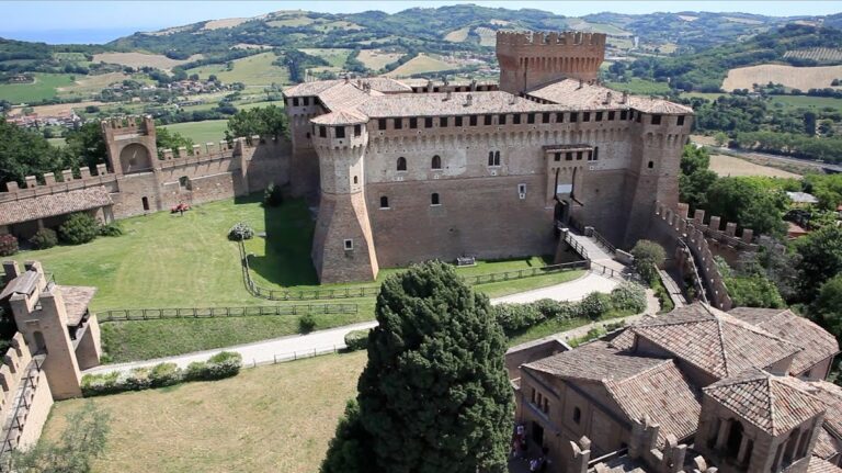Gradara Castle: A Medieval Fortress and Walled Settlement in Italy