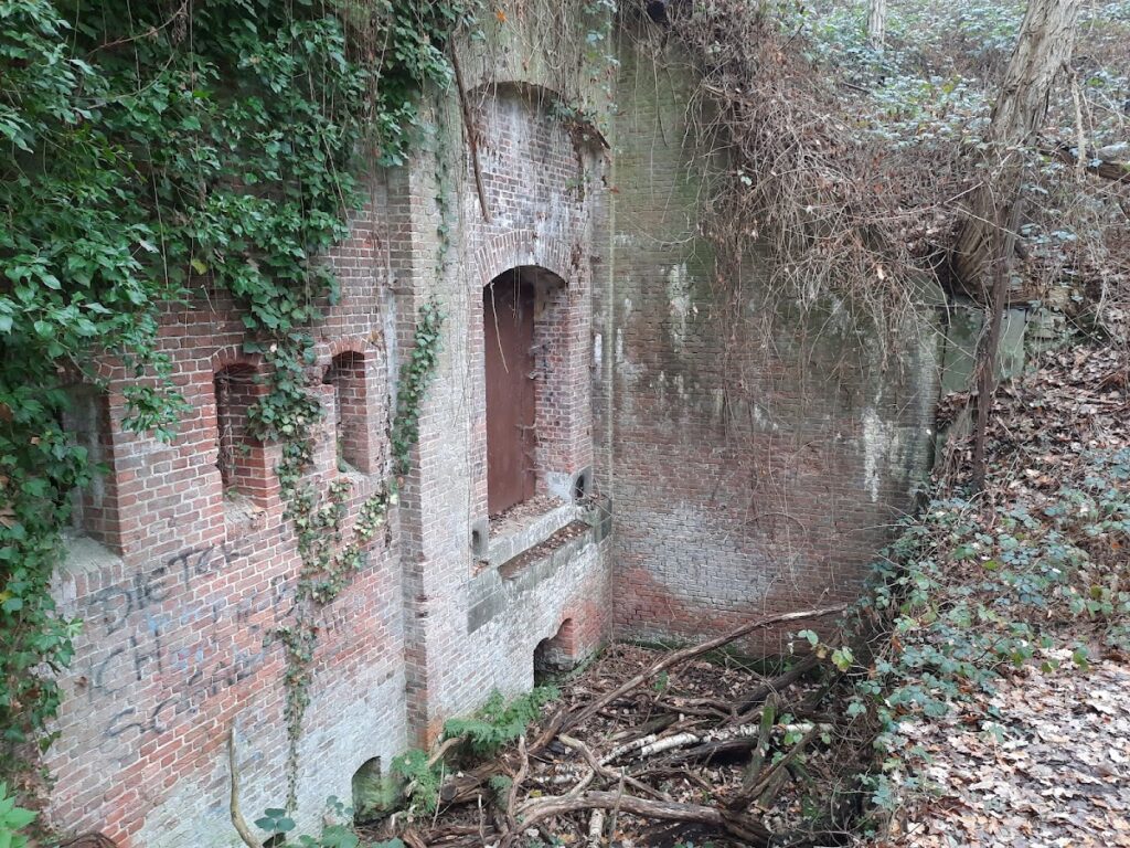 Fort van Steendorp: A Brick Bridgehead Fort in Belgium 1 Fort van Steendorp