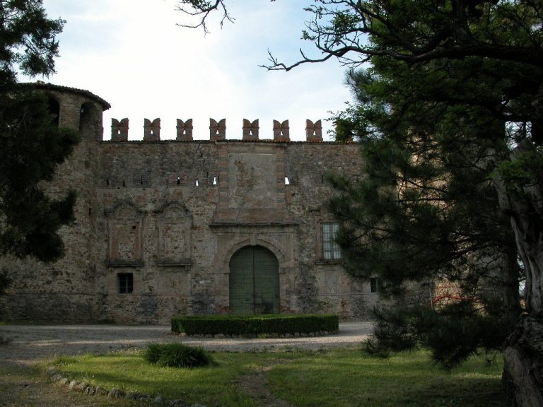 Statto Castle (Castello di Statto): A Medieval Fortress in Italy