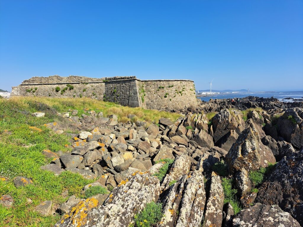 Fortim da Areosa: A Portuguese Bastioned Coastal Fortification 2 Fortim da Areosa