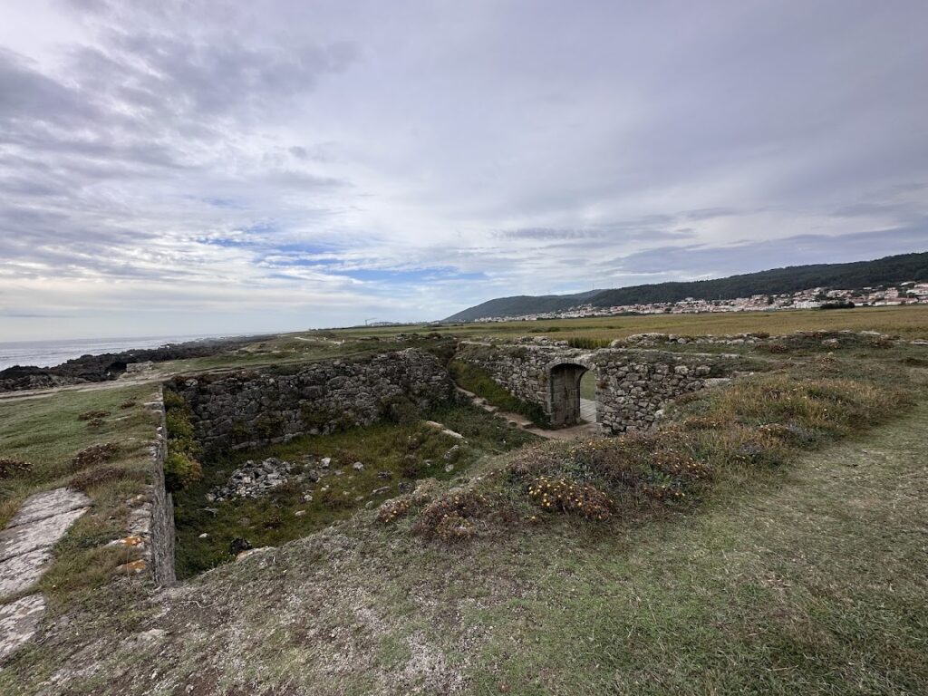 Fortim da Areosa: A Portuguese Bastioned Coastal Fortification 3 Fortim da Areosa