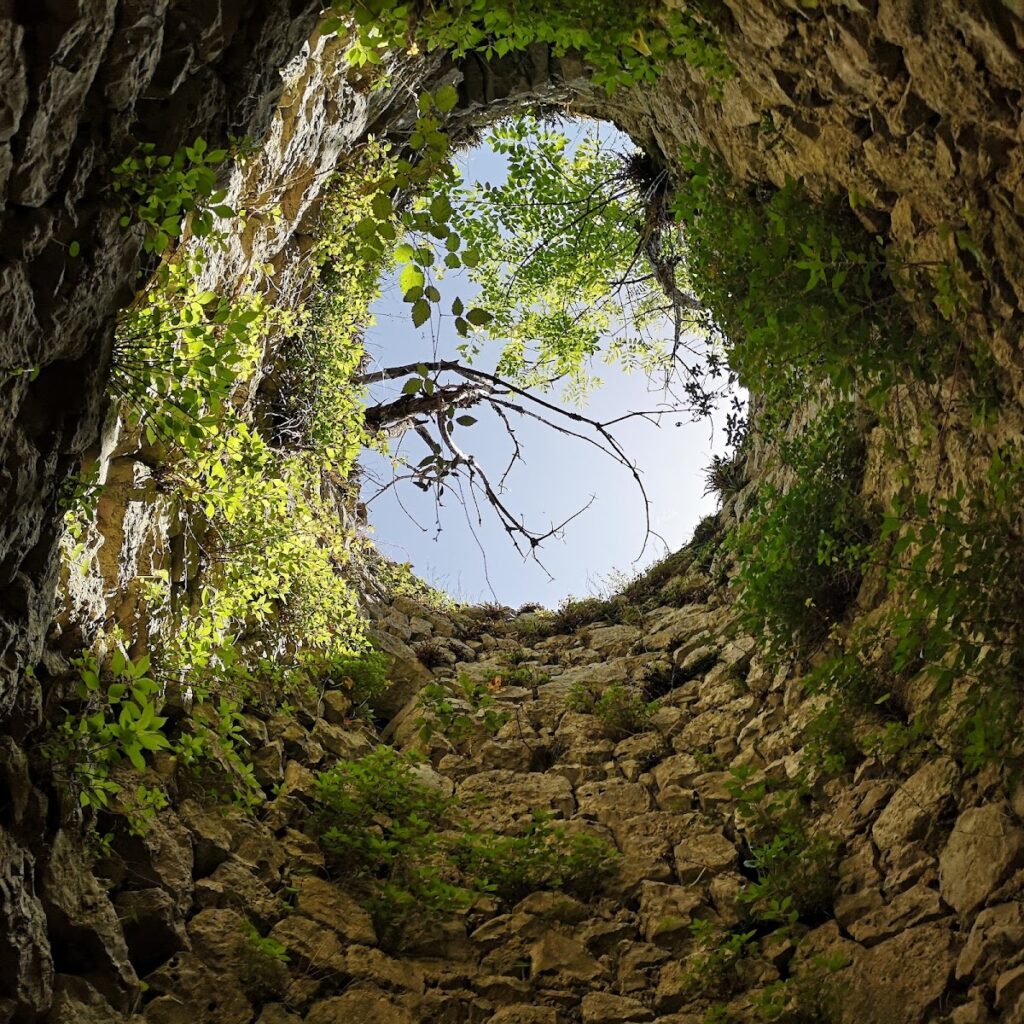 Castrum Porciani: A Medieval Fortified Stronghold near Ferentino 2 Castrum Porciani