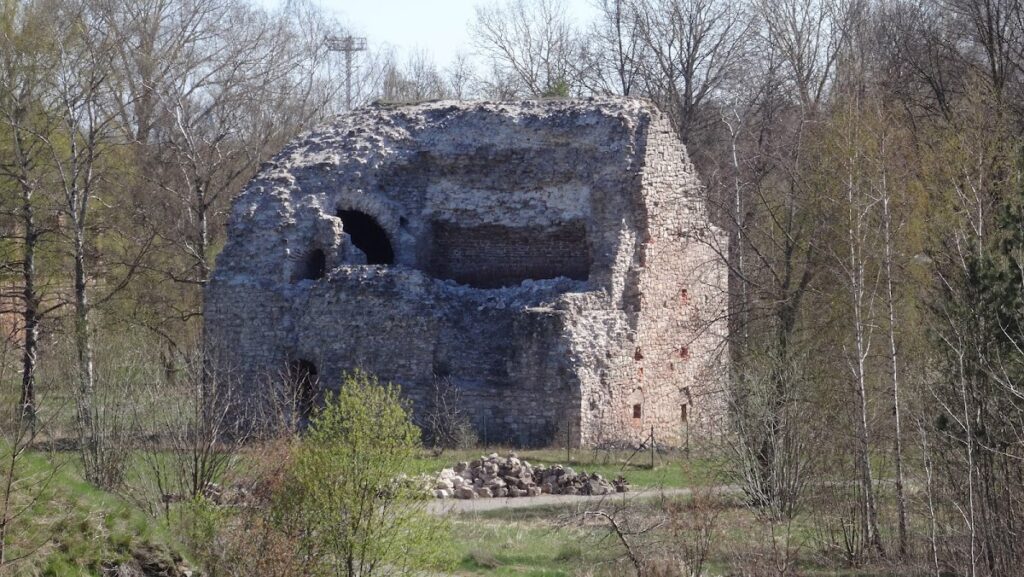 Daugavgrīva Fortress: A Baltic Defensive Stronghold in Riga, Latvia 2 Daugavgrīva Fortress
