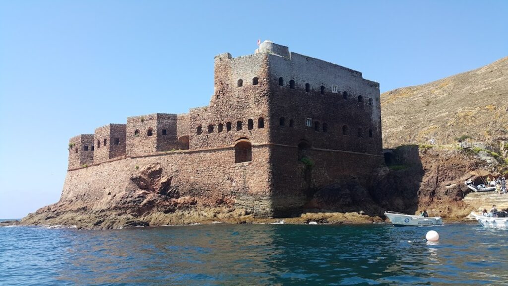 Fort of São João Baptista Berlengas: A Portuguese Coastal Stronghold 2 Fort of São João Baptista Berlengas