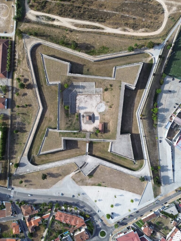 Forte de São Neutel: A Portuguese Frontier Fortification at Chaves 3 Forte de São Neutel