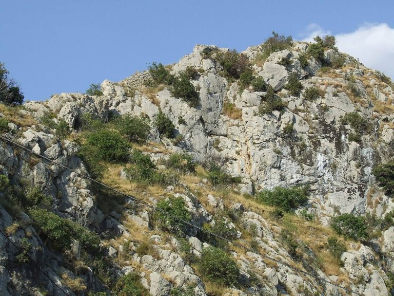 Castell d’Abella de la Conca: A Romanesque Medieval Castle in Spain
