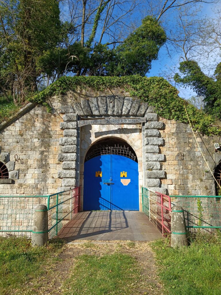 Forte di Canarbino: An Italian Defensive Fortress Overlooking the Gulf of La Spezia