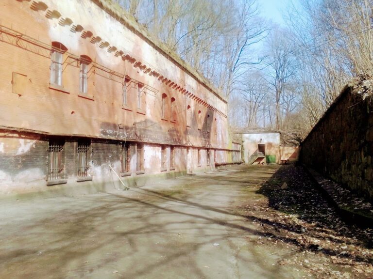 Fort VI in Kaliningrad: A Fortress of Königsberg’s Inner Defensive Ring
