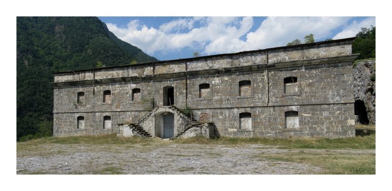 Fuerte de Santa Elena: A Military Stronghold on Spain’s French Frontier