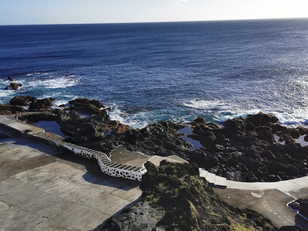 Forte das Cinco Ribeiras: A Portuguese Coastal Fortification in the Azores 2 Forte das Cinco Ribeiras