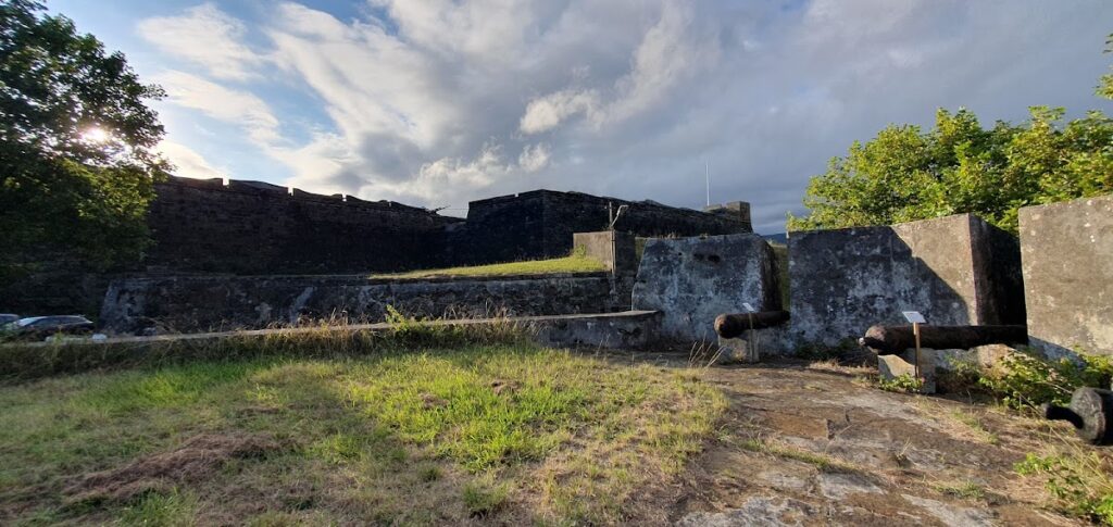 Reduto dos Dois Paus: A Portuguese Redoubt on Monte Brasil 2 Reduto dos Dois Paus