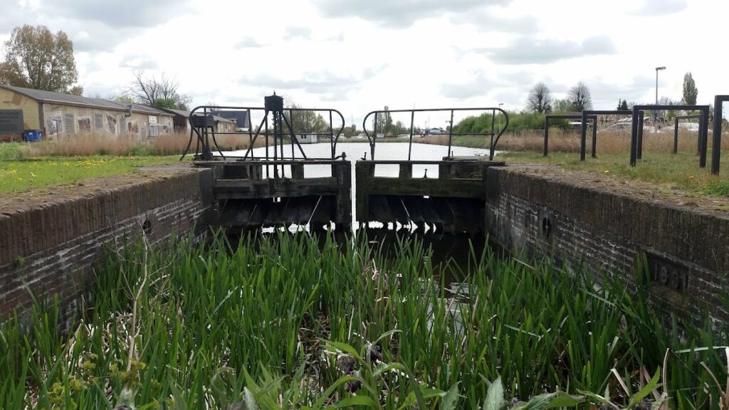 Fort bij Aalsmeer: A Dutch Flood-Defense Fort 1 Fort bij Aalsmeer