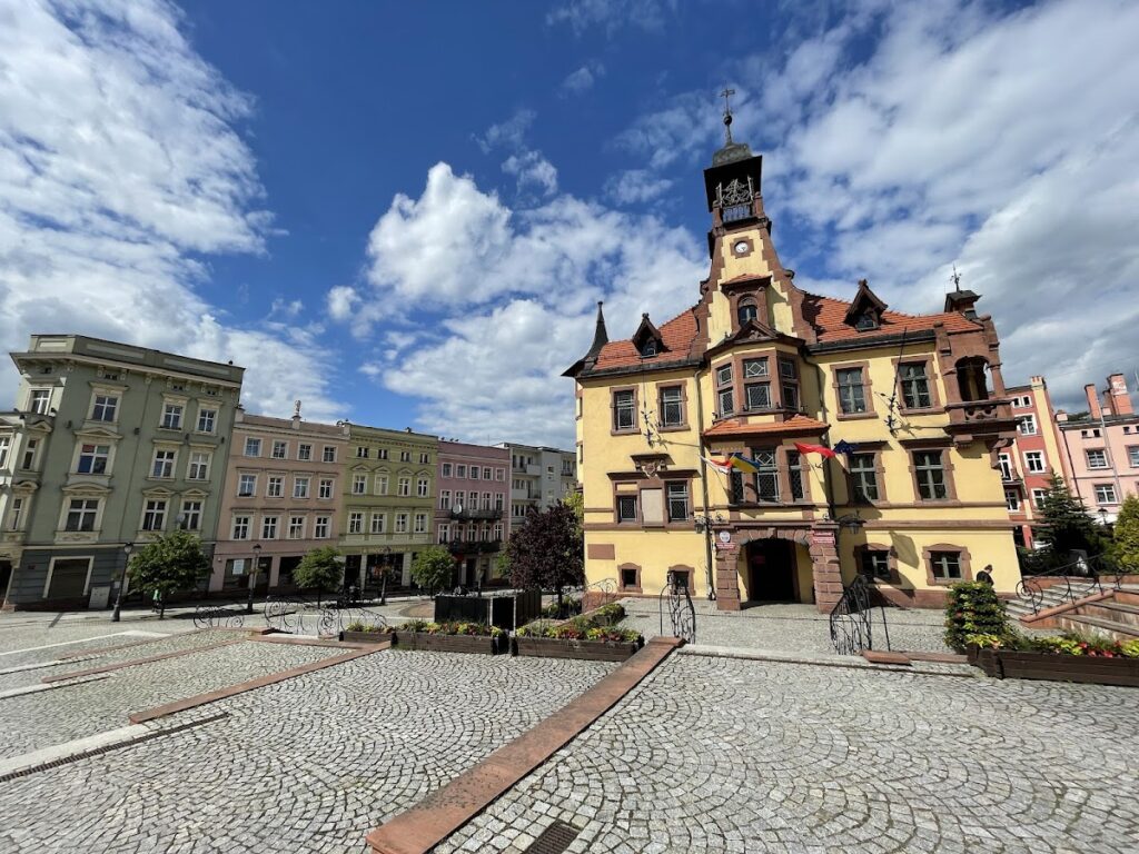 Stillfried Castle: A Baroque Noble Residence in Nowa Ruda, Poland 2 Stillfried Castle
