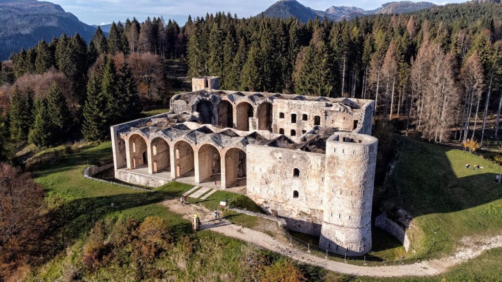 Caserma Interotto: An Italian Defensive Barracks near Asiago 2 Caserma Interotto