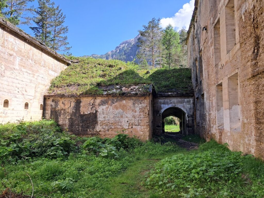 Fort Landro: An Austro-Hungarian Fortification in Italy 2 Fort Landro