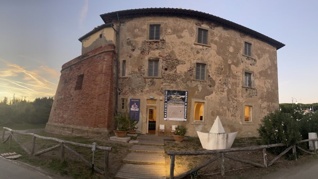 Fort of Bibbona: A Coastal Military and Sanitary Outpost in Italy 1 Fort of Bibbona