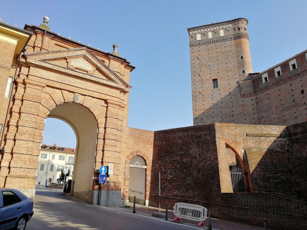 Castle of the Princes of Acaja: Medieval Fortress and Civic Landmark in Fossano 5 Castle of the Princes of Acaja