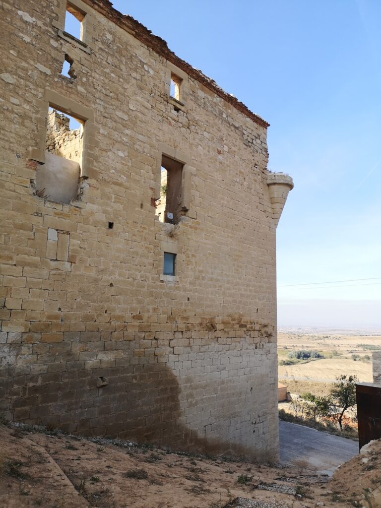 Castell de Maldà: A Historic Fortress in Catalonia 2 Castell de Maldà
