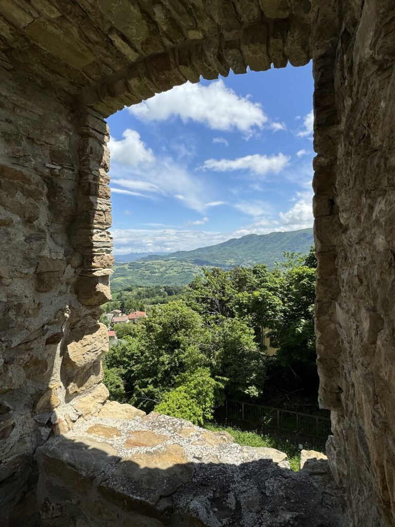Castello di Tizzano Val Parma: A Medieval Castle Controlling the Parma Valley 2 Castello di Tizzano Val Parma