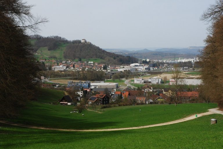 Brunegg Castle with tenant’s house: A Habsburg Border Castle in Switzerland