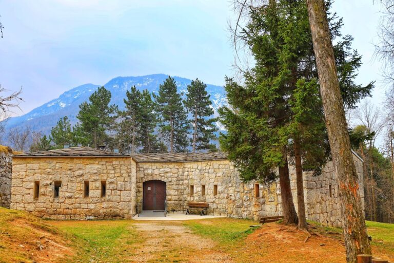 Forte Roncogno: an Austro-Hungarian Artillery Battery near Trento
