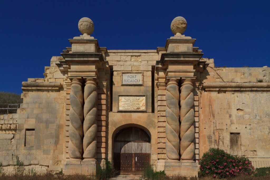 Fort Ricasoli: A Bastioned Harbour Fortification in Malta 2 Fort Ricasoli