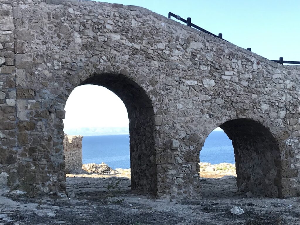 Forte di Capo Passero: A Spanish Crown Fortification in Sicily 1 Forte di Capo Passero