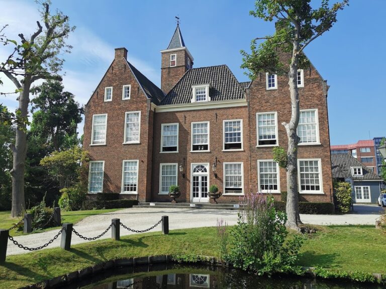 Binckhorst Castle: A Dutch Baroque Manor in The Hague